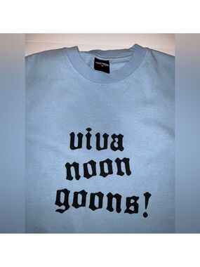 Noon goons downtown Los Angeles - Viva Noon Goons -size medium- NWOT -‎ lt. blue